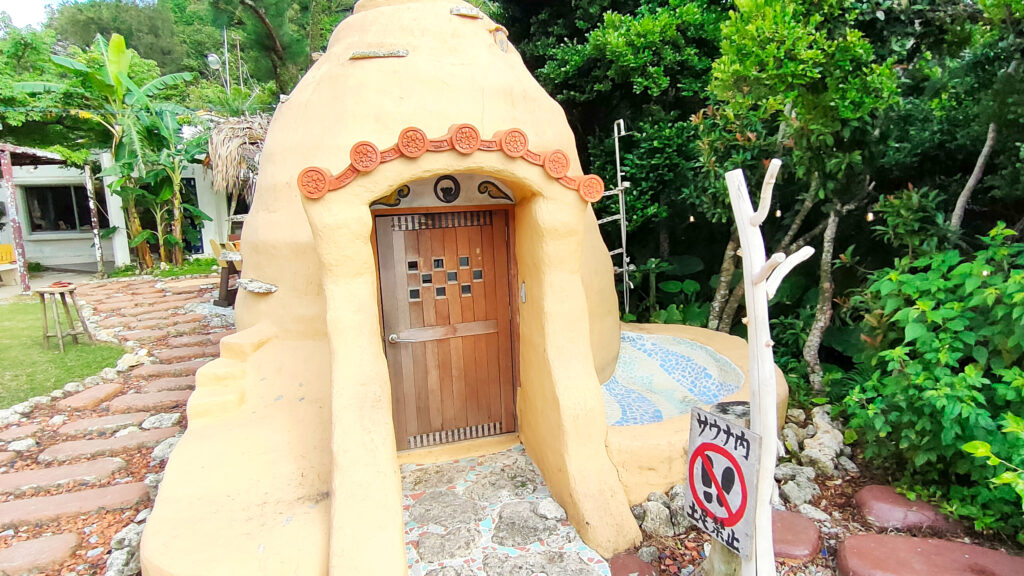 沖縄 アウトドアサウナ サ郷kakeRu 恩納村 THE ZEN アースバッグ