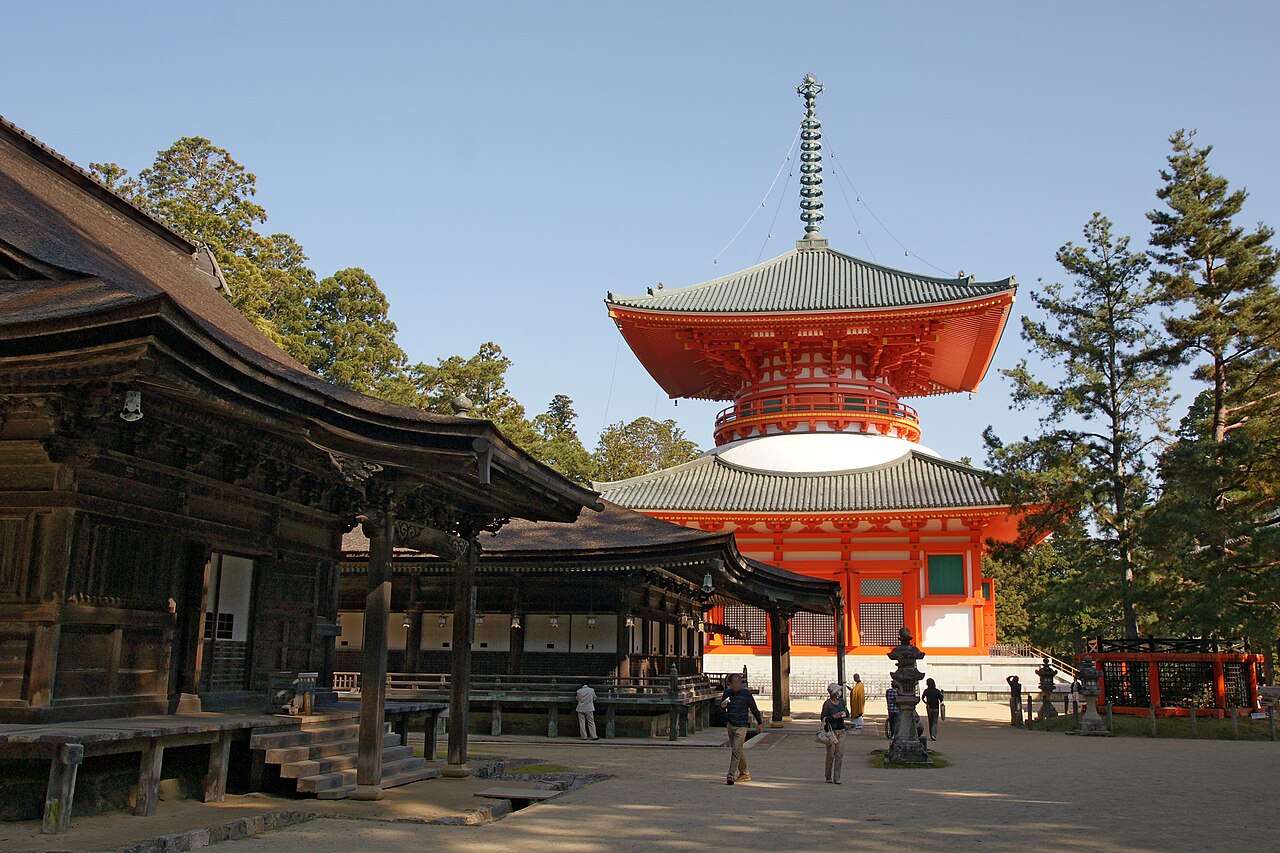 和歌山 高野山 壇上伽藍 世界遺産 テントサウナ